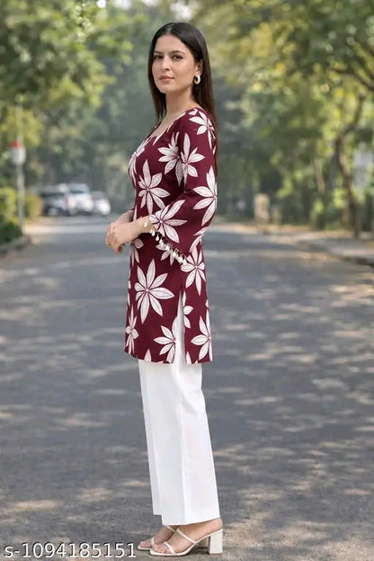 Aishani Voguish Kurtis