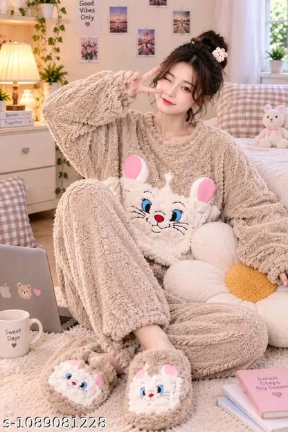 Wool Women Nightsuits